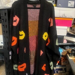 Torrid Black Multicolor Patterned Cardigan